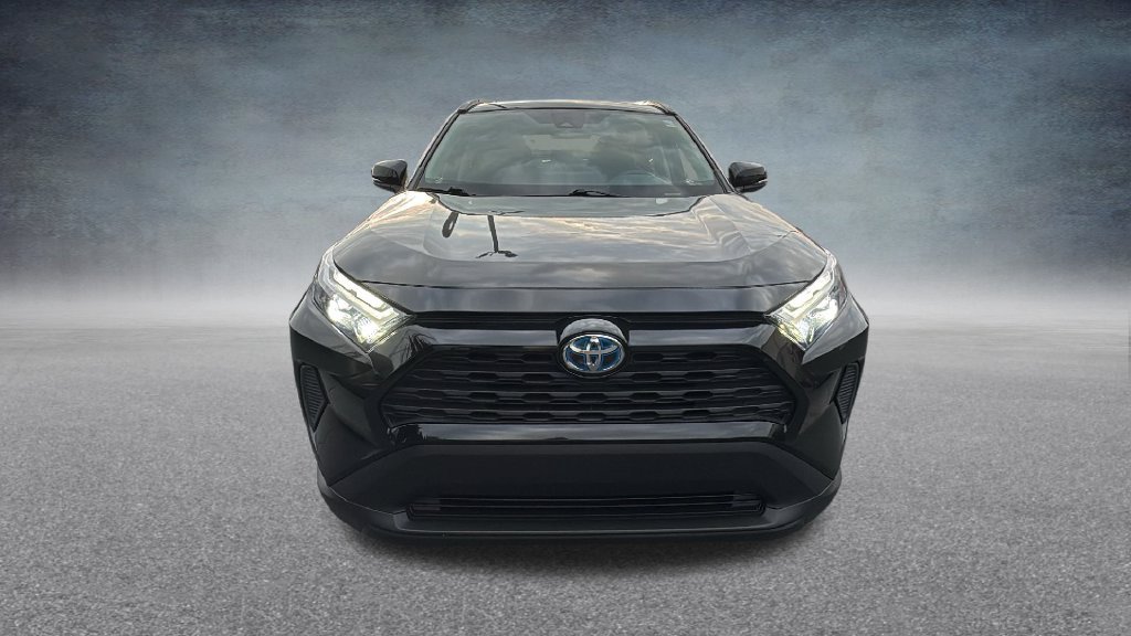 Used 2024 Midnight Black Metallic Toyota XLE image 4