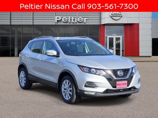 2022 Nissan Rogue Sport SV