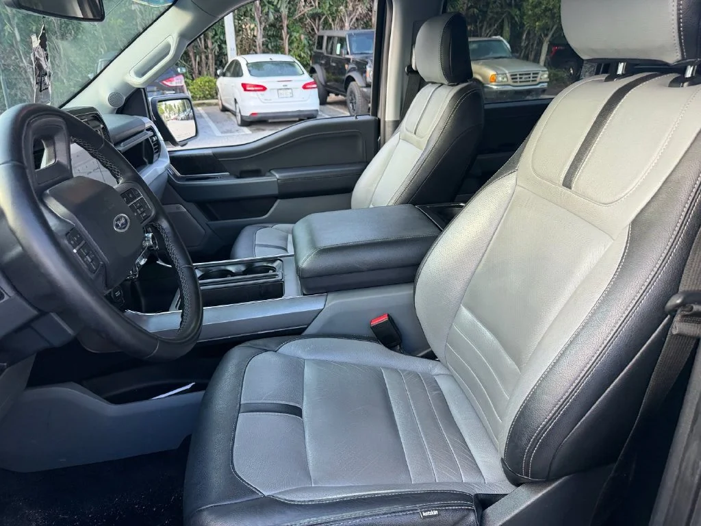 Used 2023 Gray Metallic Ford XLT image 10