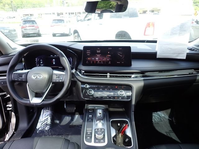 Certified Used 2024 Black INFINITI Sensory image 17