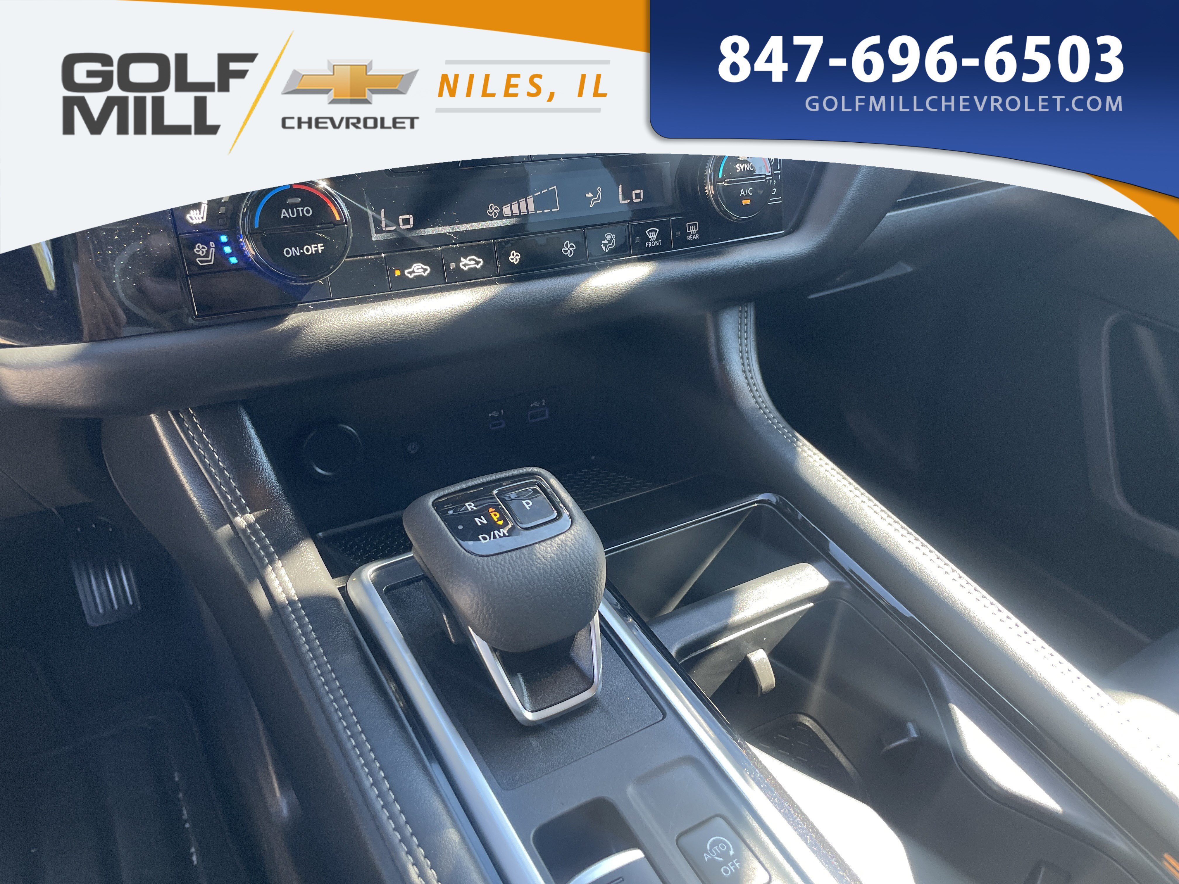 Used 2025 Everest White Pearl Tricoat Nissan Platinum image 22