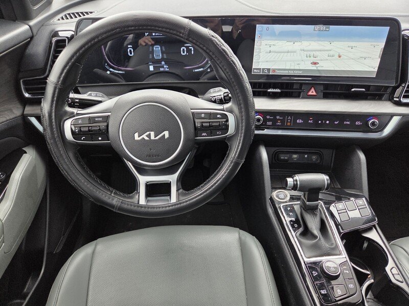 Used 2023 Black Kia X-Line image 20