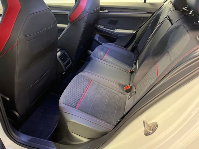New 2026 White Volkswagen 2.0T SE image 9
