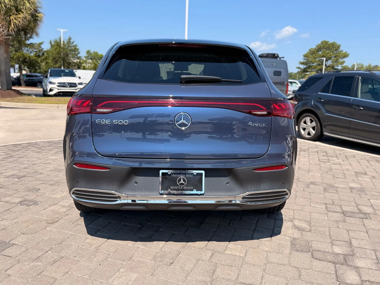 Used 2023 Twilight Blue Metallic Mercedes-Benz 500 SUV image 10