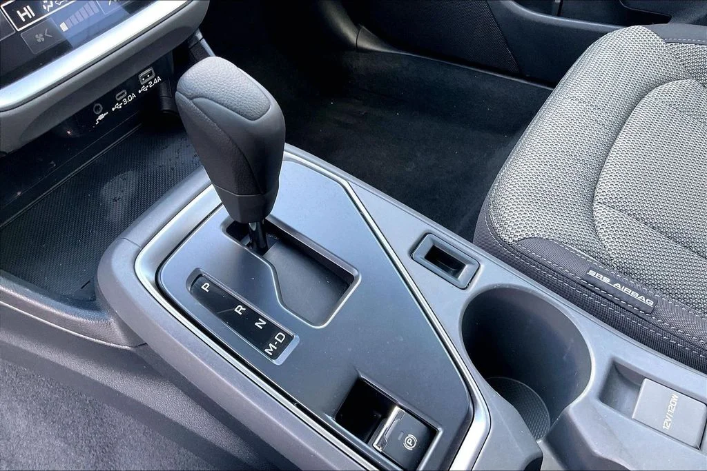 Used 2024 White Subaru Premium image 19