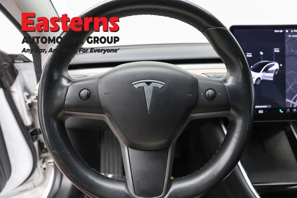 Used 2018 White Tesla Long Range image 10