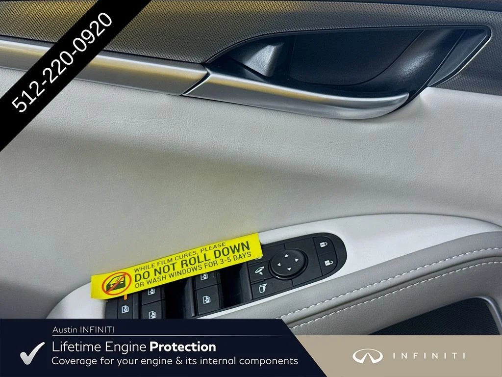 New 2027 RADIANT WHITE INFINITI LUXE image 23
