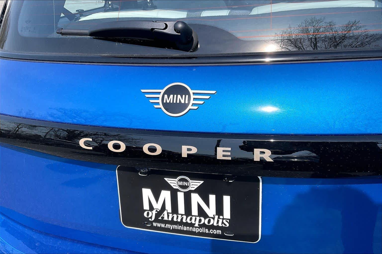 Used 2026 Icy Sunshine Blue Metallic MINI Cooper image 15