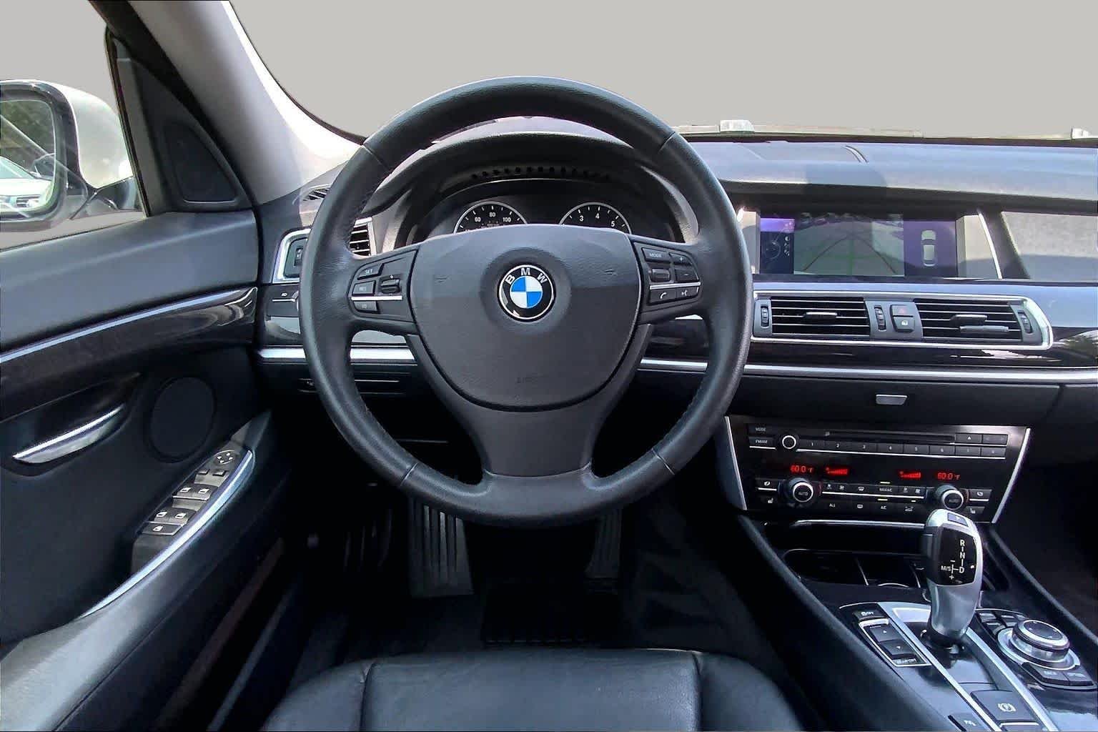 Used 2013 Alpine White BMW 535i image 6