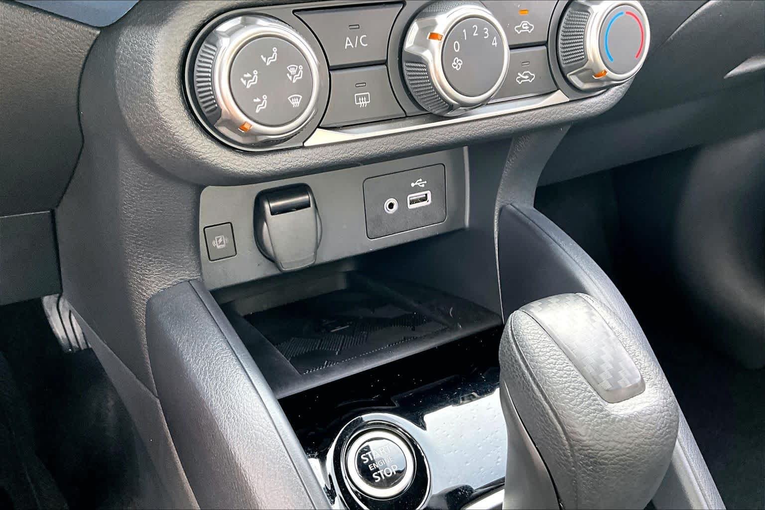 Certified Used 2025 Gray Sky Pearl Nissan SV image 31