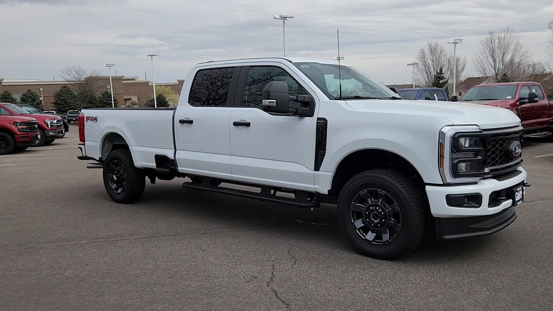 New 2026 Oxford White Ford XL image 7