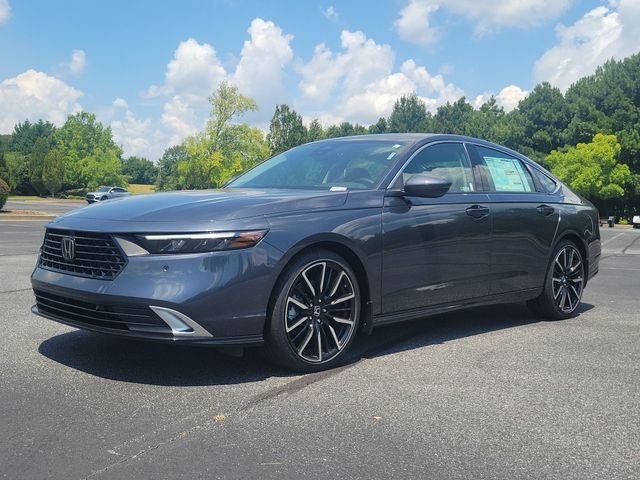 New 2026 Meteorite Gray Metallic Honda Touring image 28