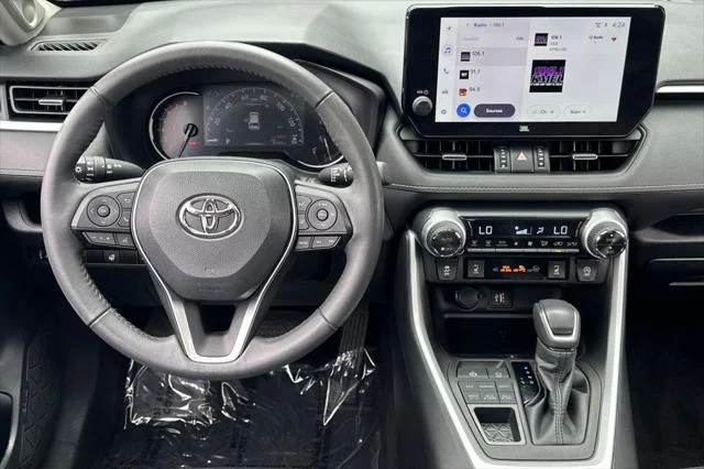 Certified Used 2023 WIND CHILL PEARL* Toyota  image 14