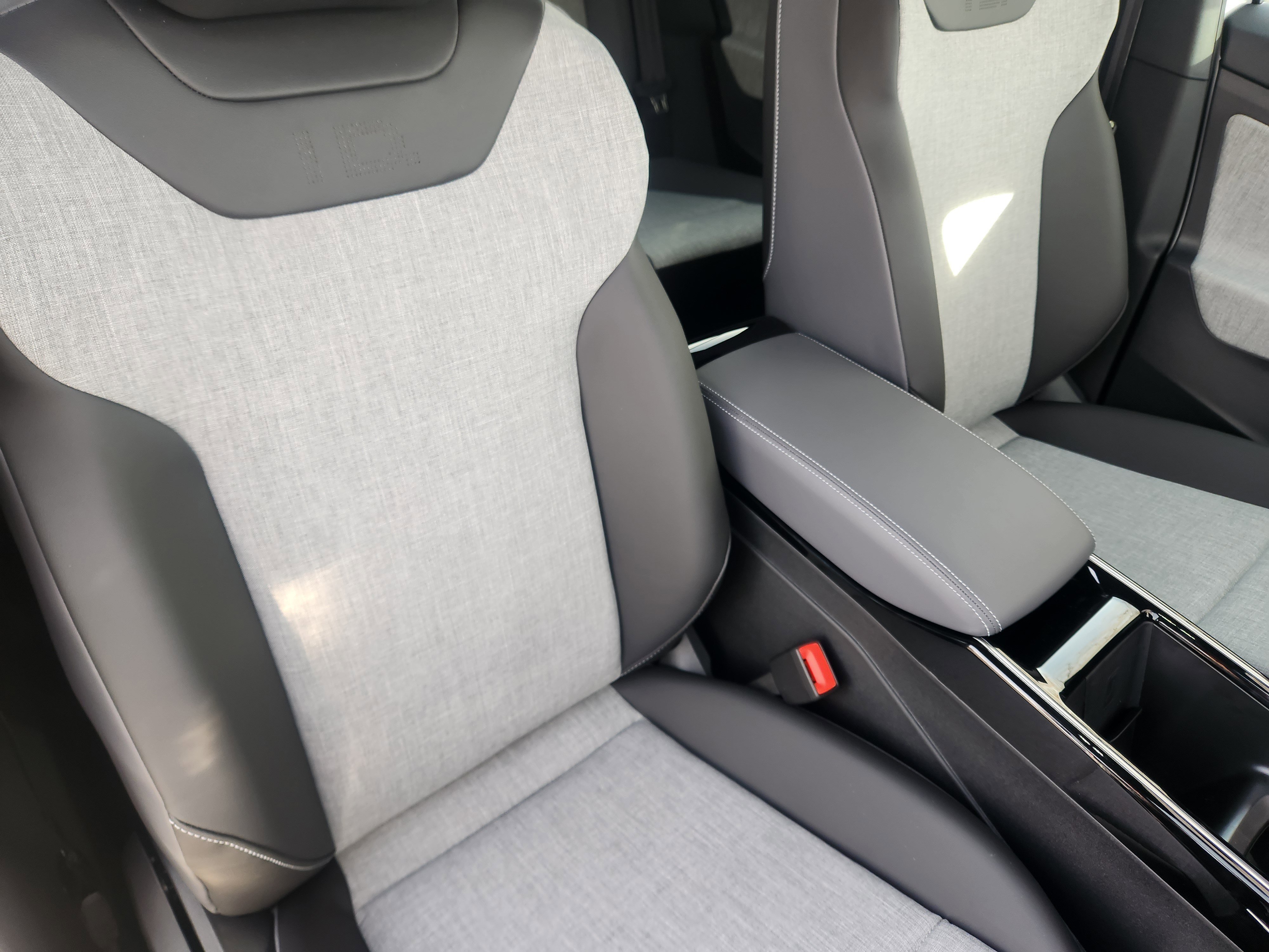 2026 Volkswagen ID.4 PRO - Photo 13