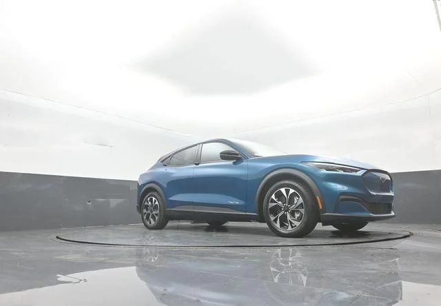 New 2026 Adriatic Blue Metallic Ford Select image 32