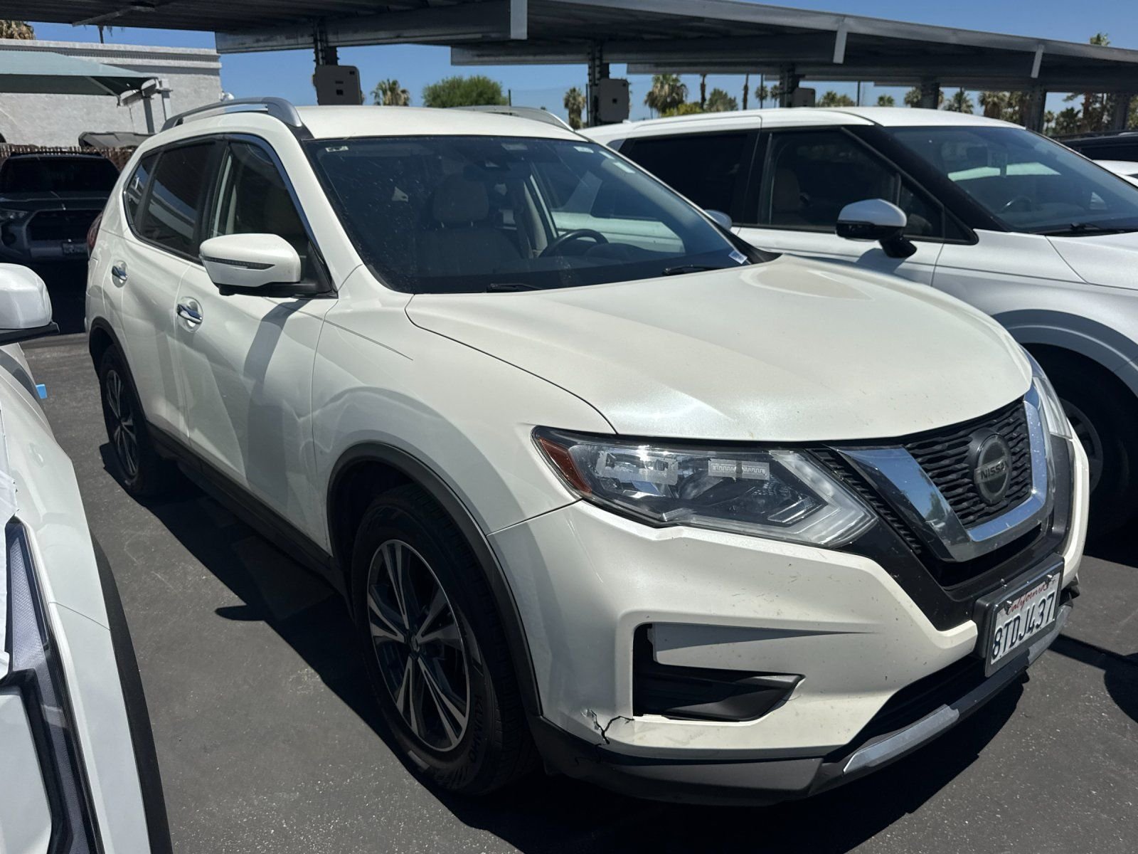 Used 2019 Nissan Rogue SV with VIN JN8AT2MT5KW265805 for sale in Cathedral City, CA