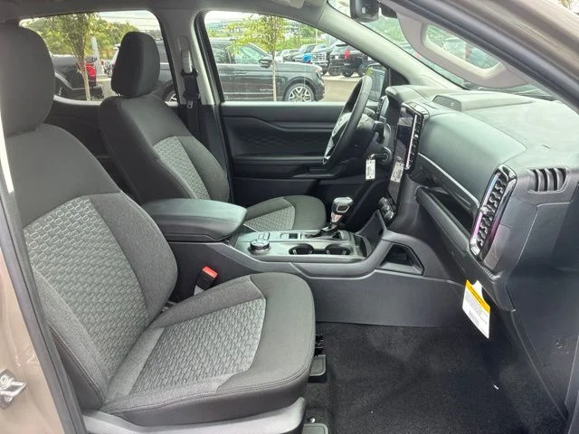 New 2026 Marsh Gray Ford XLT image 26