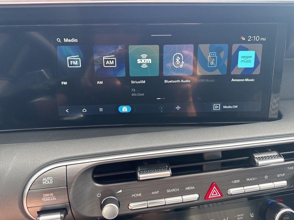 New 2026 Black Hyundai SEL Premium 8P image 13