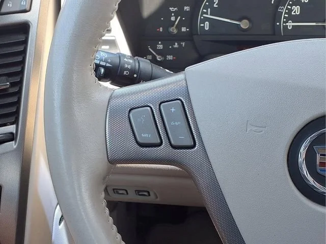 Used 2005 Crimson Pearl Cadillac Y image 12