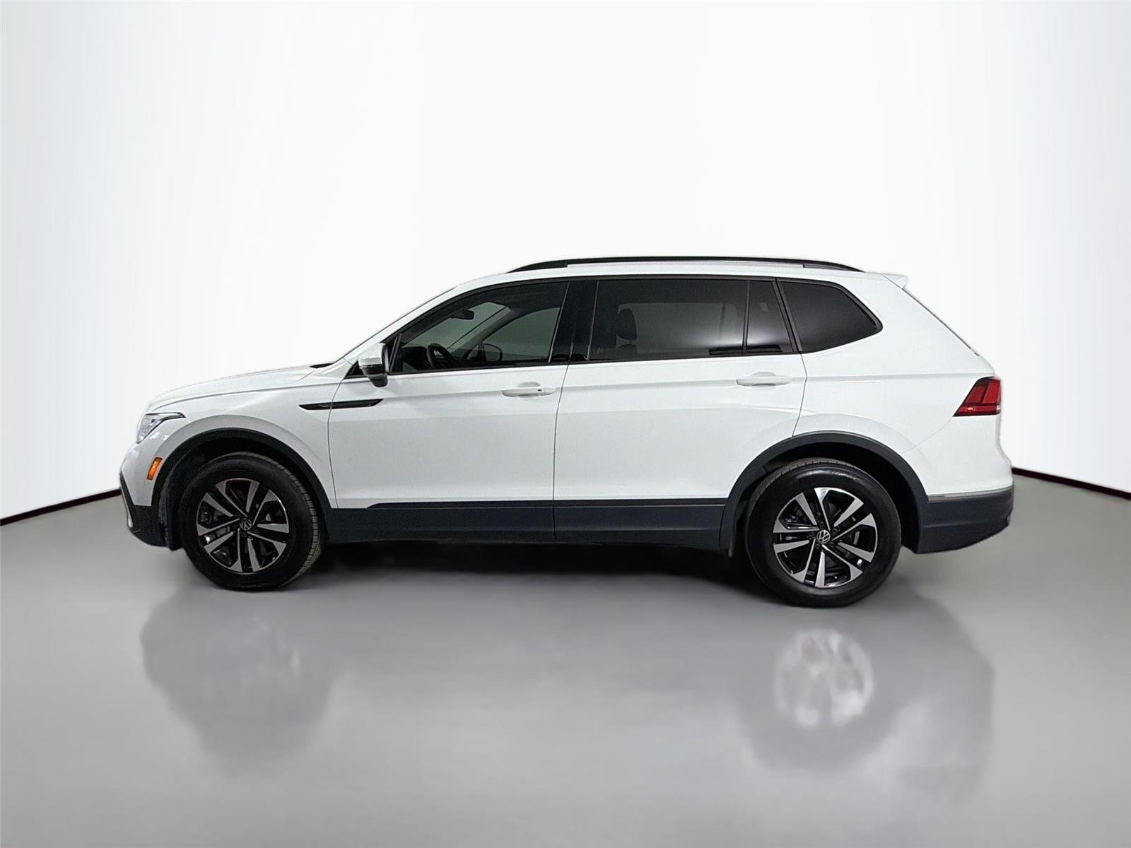 Certified Used 2023 Pure White Volkswagen S image 9