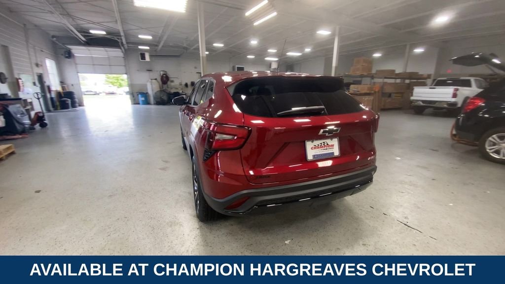 Used 2024 Crimson Chevrolet 1RS image 9