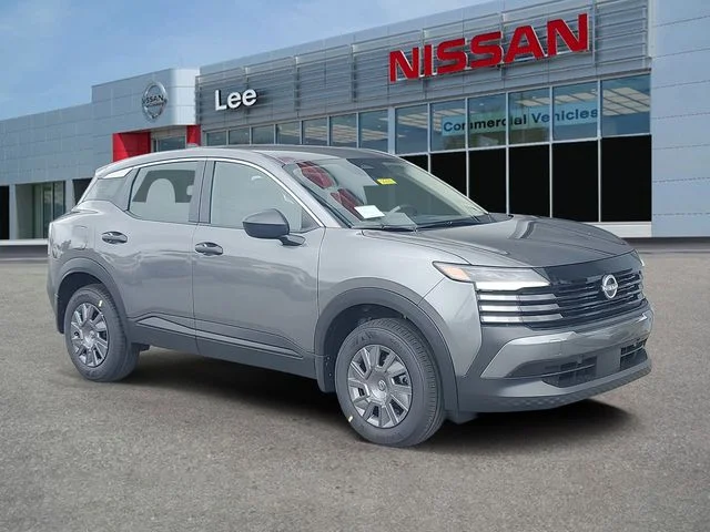 2026 Nissan Kicks 2.0 S's photo