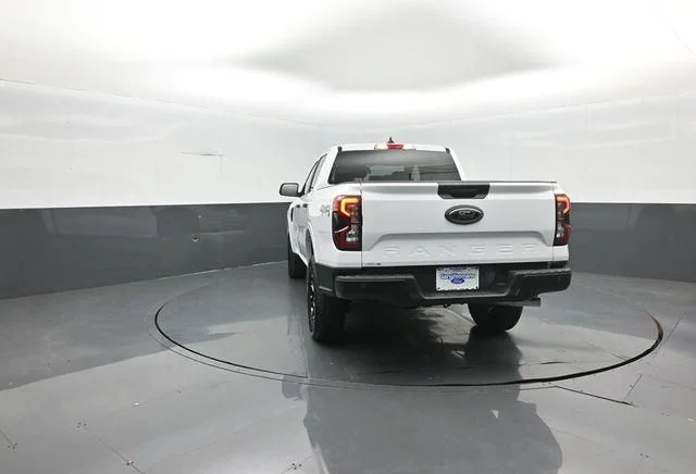 New 2026 Oxford White Ford XLT image 6