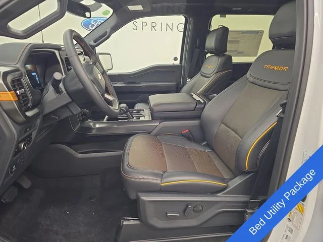 New 2026 Oxford White Ford Tremor® image 27