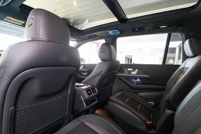 New 2026 MANUFAKTUR Alpine Grey Mercedes-Benz GLS 63 AMG® image 56