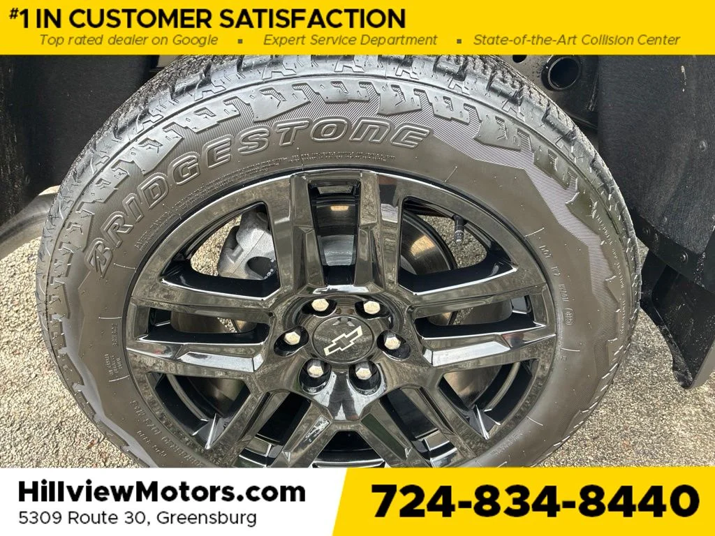 Used 2025 Black Chevrolet Z71 image 11