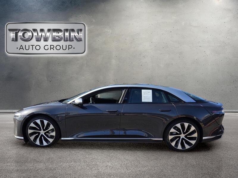 Used 2023  Lucid Grand Touring image 8
