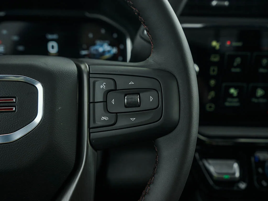 New 2026 Sterling Metallic GMC AT4X image 19