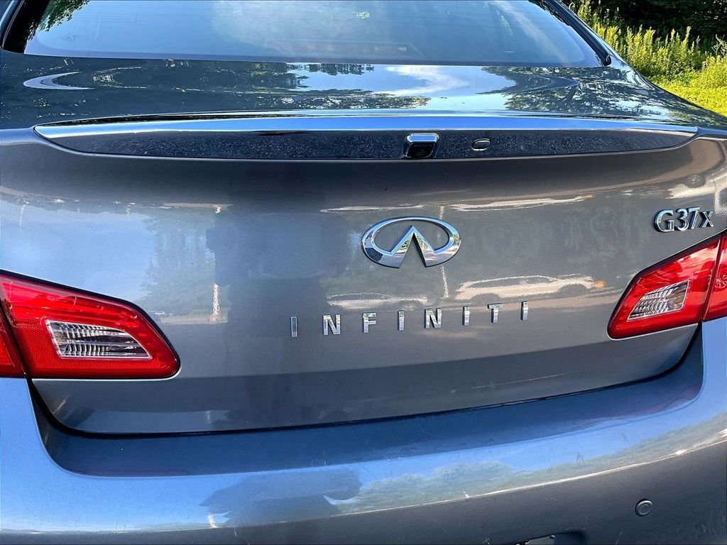 Used 2013 Gray INFINITI X image 10