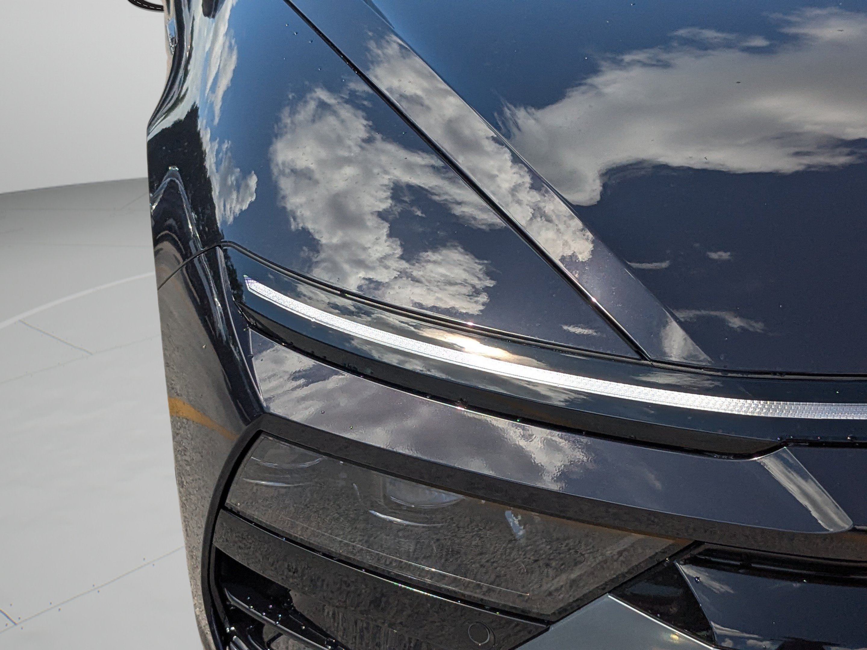 New 2026 Carbon Blue Hyundai Limited image 10