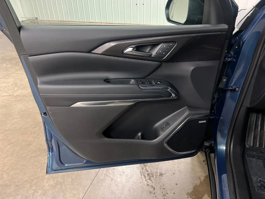 2026 Chevrolet Traverse High Country - Photo 16