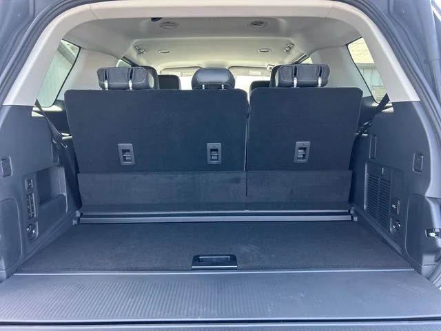 New 2026 Oxford White Ford Active image 23