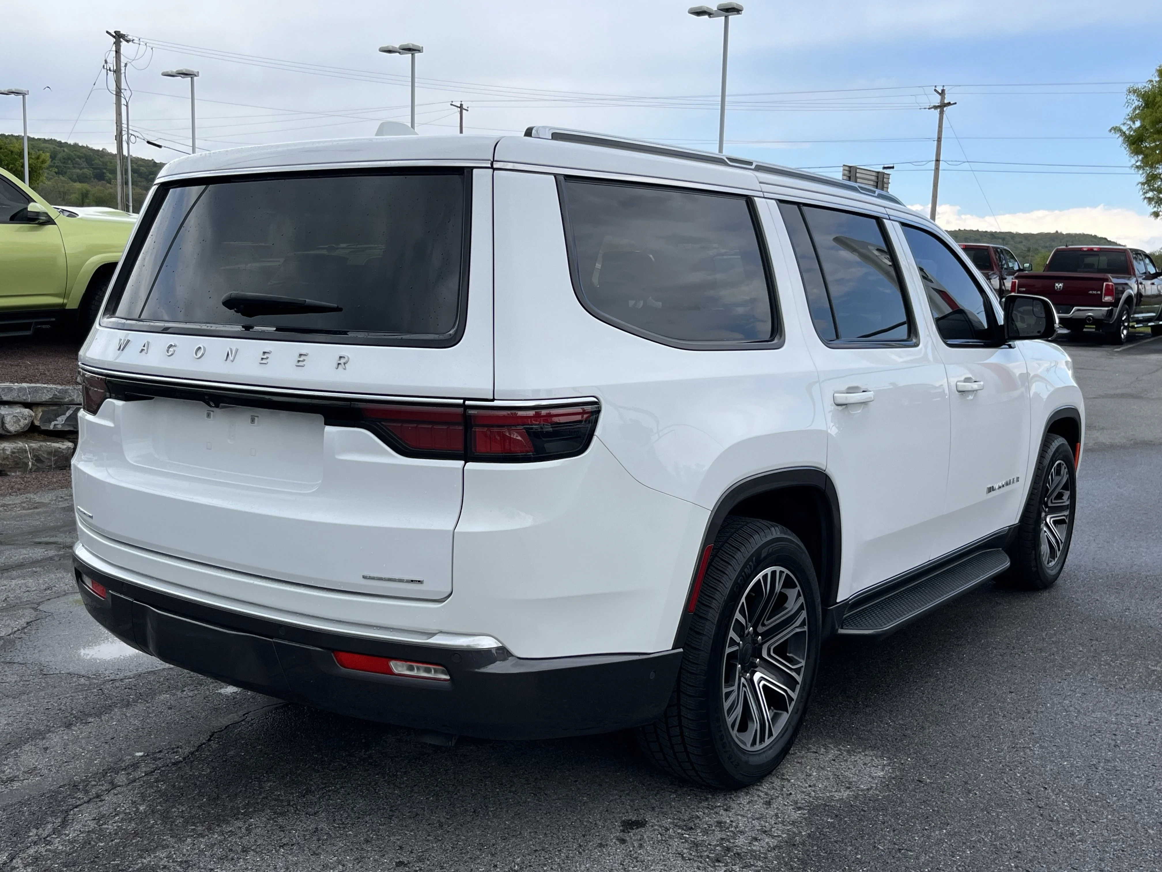 Used 2022 Bright White Clearcoat Jeep Series III image 5