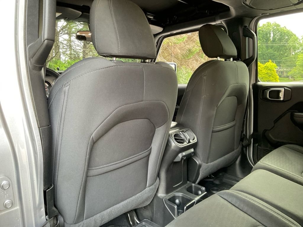 Used 2020 Silver Jeep Sport image 29