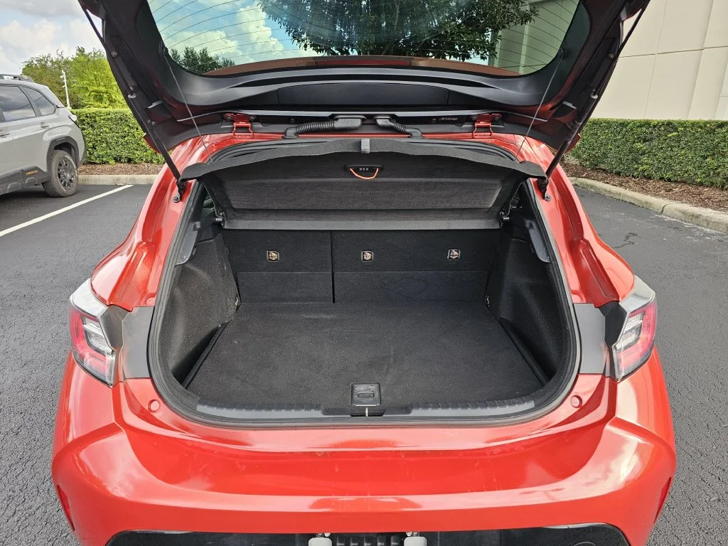 Used 2019 Red Toyota SE image 9