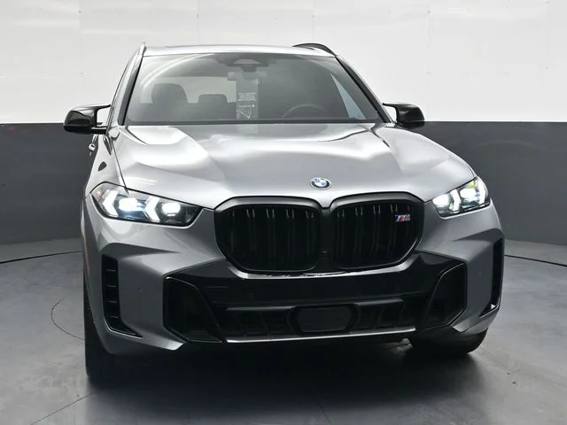 Used 2024 Gray BMW M60i image 11