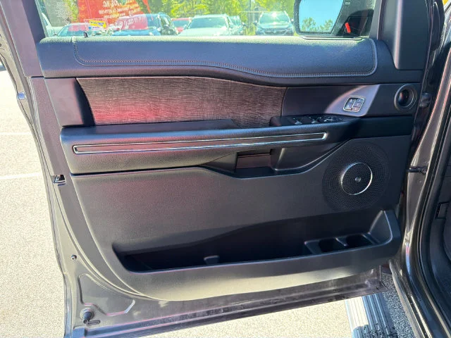 Used 2021 Gray Ford Limited image 10
