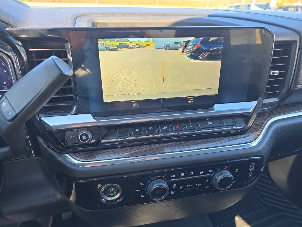 Used 2023 Gray Chevrolet LT image 18