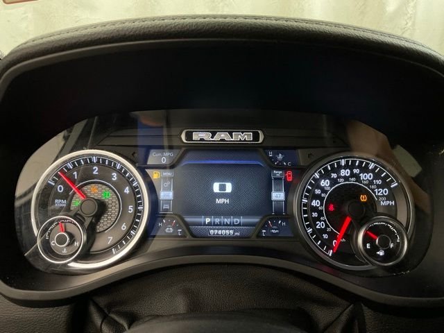 Used 2019 Silver Ram Laramie image 15
