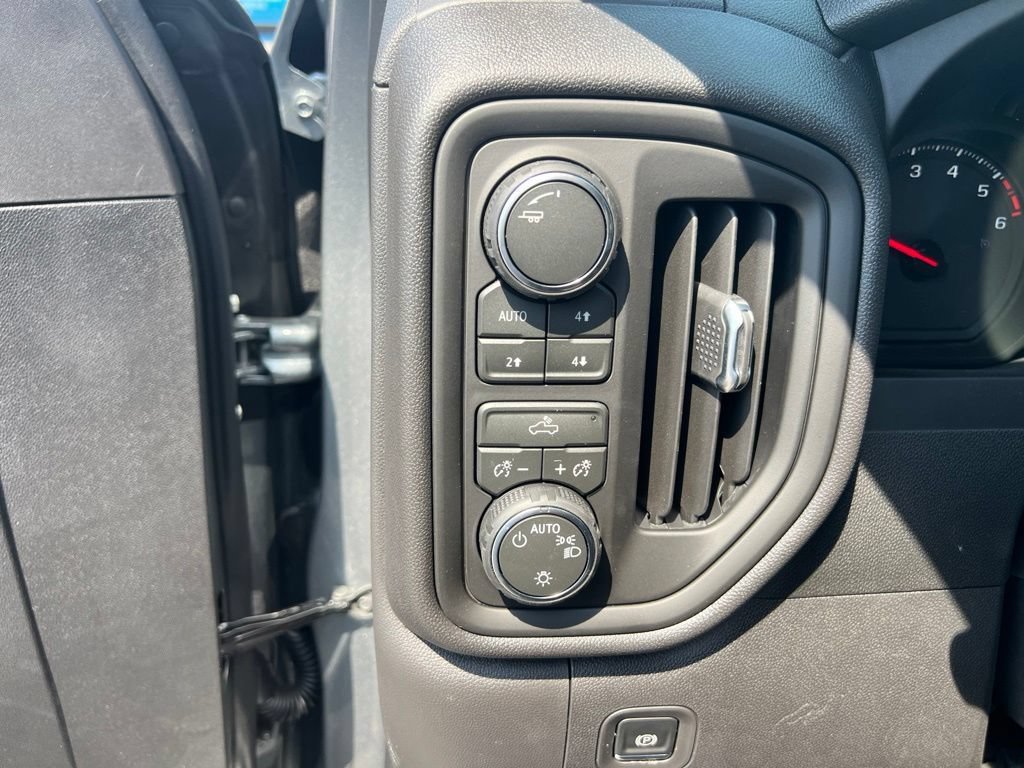 2026 Chevrolet Silverado 1500 Custom Trail Boss - Photo 18