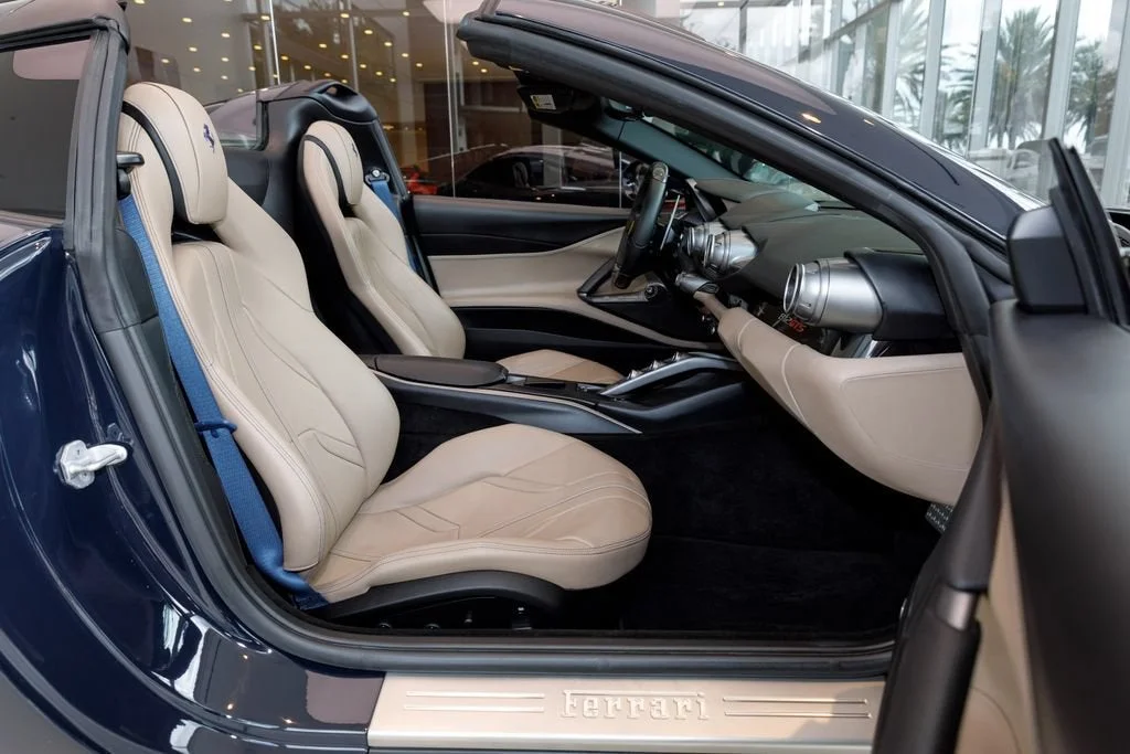 Used 2022 Blu Pozzi Ferrari  image 11
