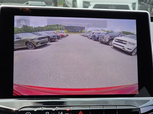 New 2026 Red Hot Pearlcoat Jeep Latitude image 19
