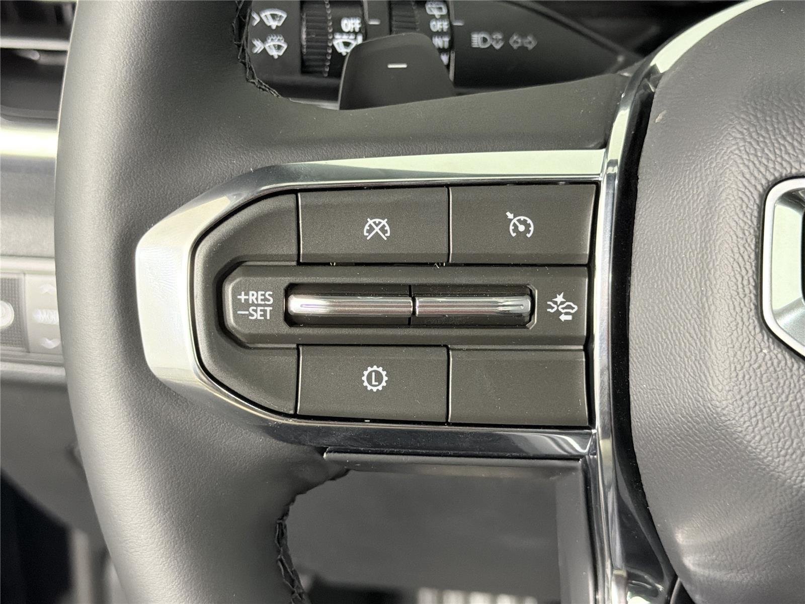 New 2027 Ebony Twilight Metallic GMC Elevation image 25