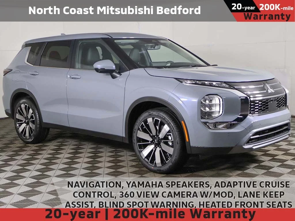 2026 Mitsubishi Outlander SE FWD's photo
