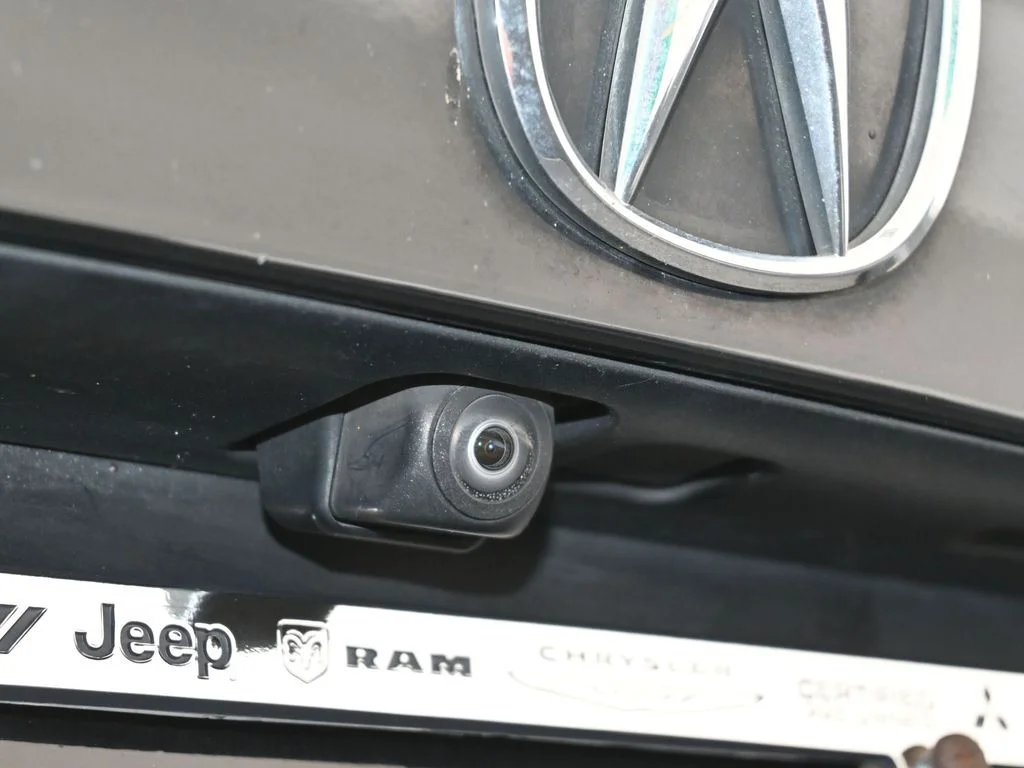 Used 2017 Black Acura V6 image 38