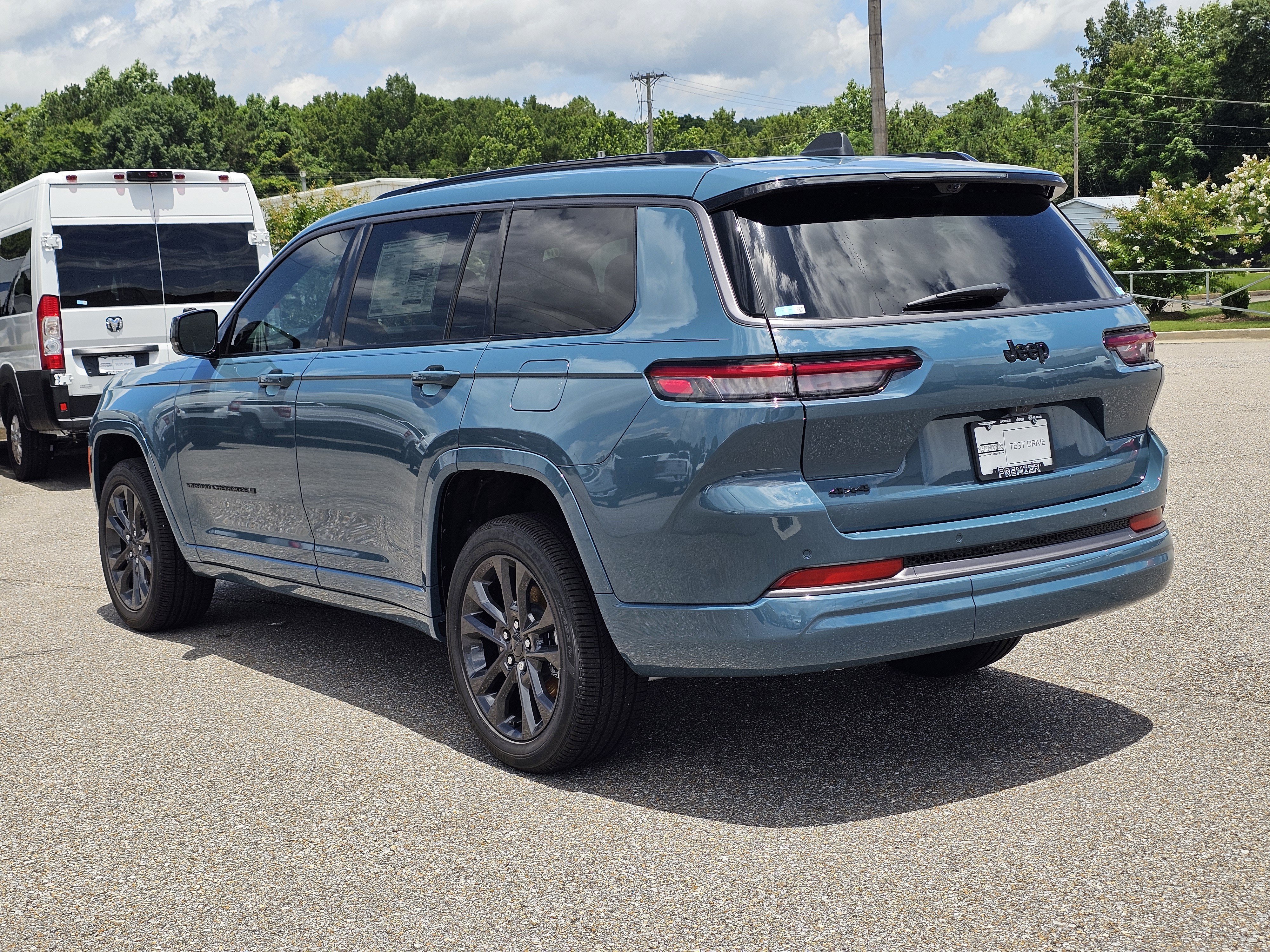 New 2026 Steel Blue Jeep Limited Reserve image 12